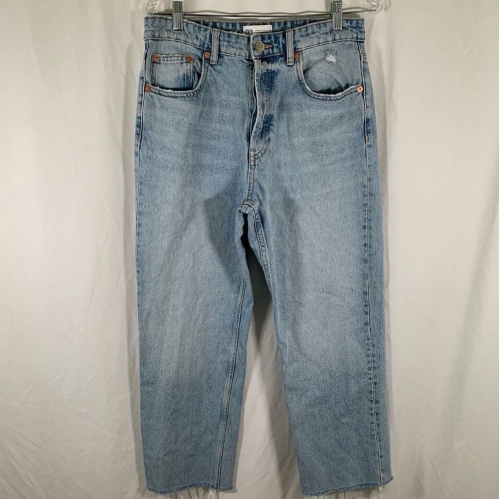 Zara Jeans Women's 8 Light Wash Denim Button Fly High Rise Cotton Pockets Cutoff